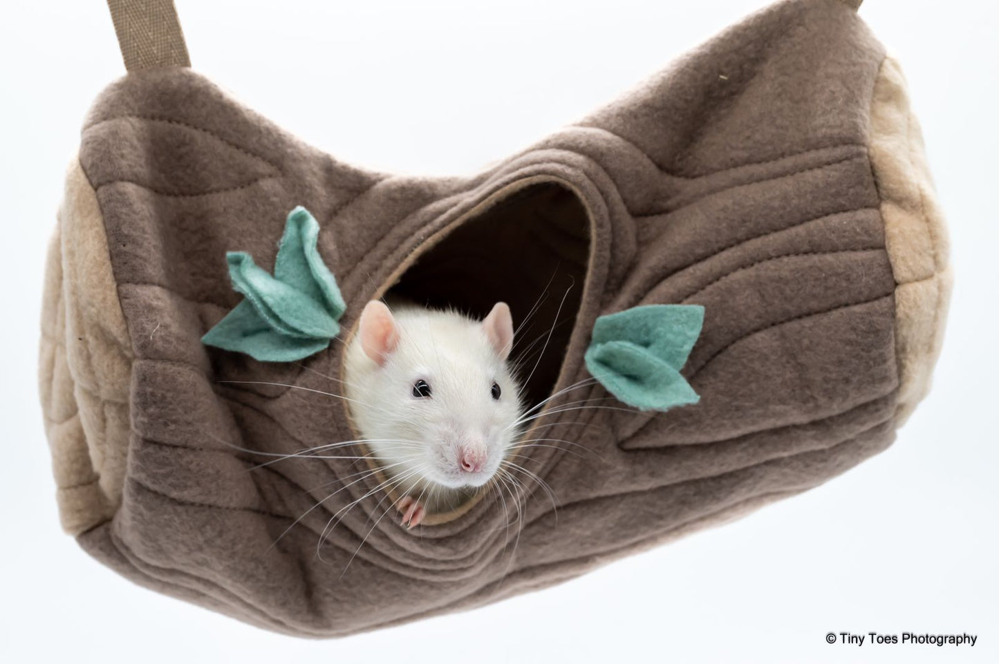 Log House - Mischief Pet Products