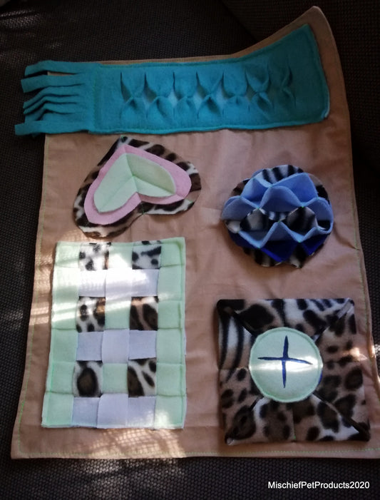 Hearts and Frills Forager Mat - Mischief Pet Products